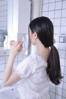 结婚前在宾馆给了父亲